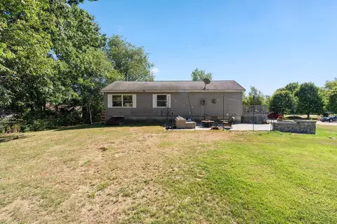 Exterior - 5 Alder Ln, Dover, NH 03820 photo 3 of 5