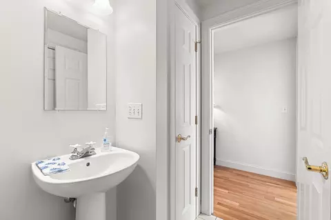 Bath - 55 Hampton Meadows Rd #55, Hampton, NH 03842 photo 4 of 4