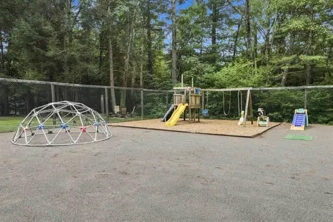 Exterior - 200 Wheel Wright Rd, Hampstead, NH 03841 photo 10 of 11