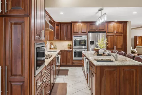 Kitchen - 200 Wheel Wright Rd, Hampstead, NH 03841 photo 2 of 5
