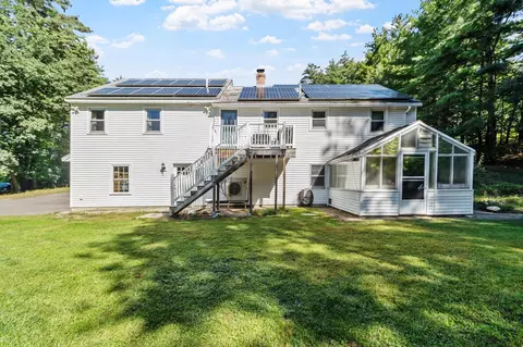 Exterior - 17 Bridle Bridge Rd, Windham, NH 03087 photo 2 of 5