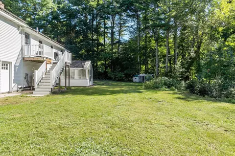 Exterior - 17 Bridle Bridge Rd, Windham, NH 03087 photo 4 of 5