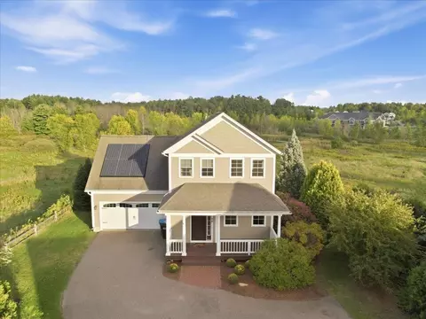 18 N Jefferson Rd, South Burlington, VT 05403