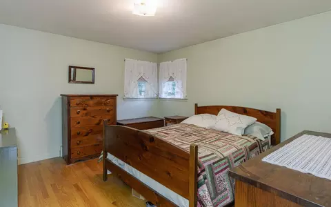 Bedroom - 138 North Rd, Walpole, NH 03608 photo 1 of 4