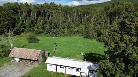 5556 W Woodstock Rd, Woodstock, VT 05091