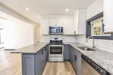 79 Main St #B, Peterborough, NH 03458