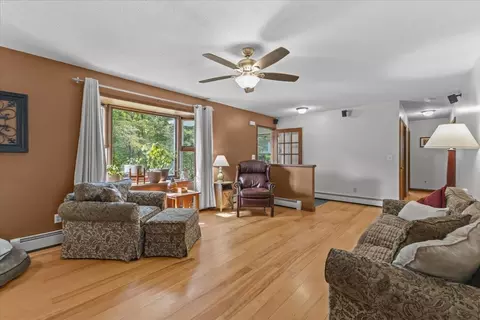 Living - 147 Browns Trce, Jericho, VT 05465 photo 1 of 2