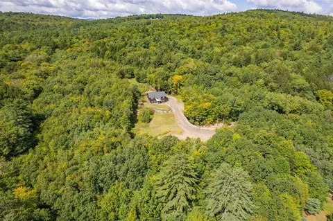 140 Crescent St, Bristol, NH 03222