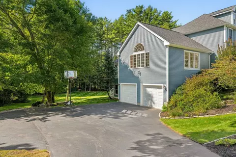 Exterior - 25 Runaway Rd, Newfields, NH 03856 photo 6 of 13