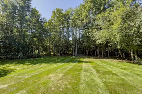 Exterior - 25 Runaway Rd, Newfields, NH 03856 photo 12 of 13