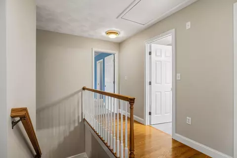 Entry Way - 25 Runaway Rd, Newfields, NH 03856 photo 3 of 5