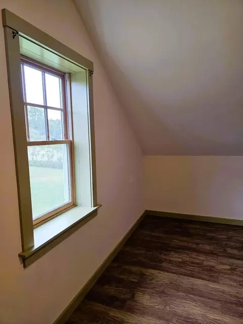 Bedroom - 135 Winterbell Dr, Dummerston, VT 05301 photo 3 of 6