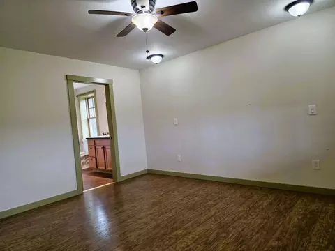 Living - 135 Winterbell Dr, Dummerston, VT 05301 photo 1 of 4