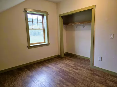 Bedroom - 135 Winterbell Dr, Dummerston, VT 05301 photo 2 of 6