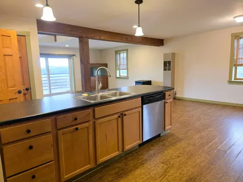 Kitchen - 135 Winterbell Dr, Dummerston, VT 05301 photo 4 of 5