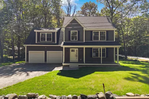 1 Sherwood Forest Dr, Canterbury, NH 03224