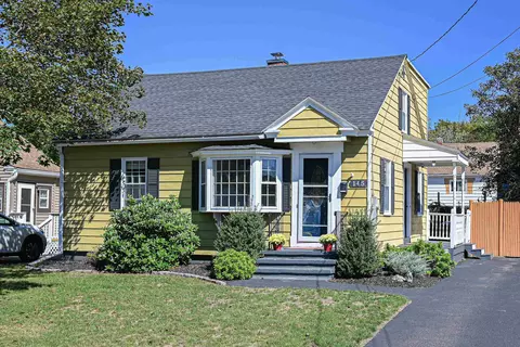 145 Knowlton St, Manchester, NH 03103
