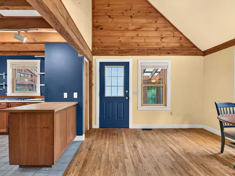 Entry Way - 256 Trail Rd, Putney, VT 05346 photo 1 of 4