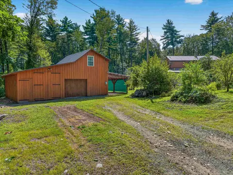 Exterior - 256 Trail Rd, Putney, VT 05346 photo 2 of 20
