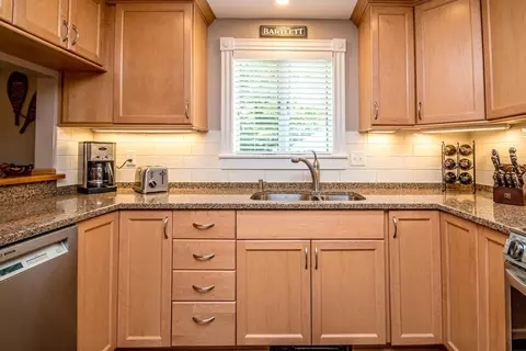 Kitchen - 12 Bartlett Place Rd, Bartlett, NH 03812 photo 4 of 6