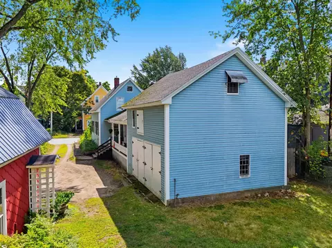 Exterior - 34 West St, Concord, NH 03301 photo 5 of 7