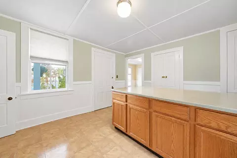 Kitchen - 34 West St, Concord, NH 03301 photo 2 of 2