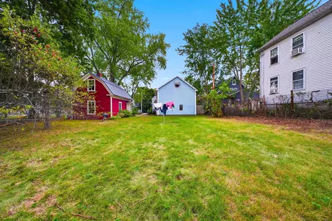 Exterior - 34 West St, Concord, NH 03301 photo 6 of 7