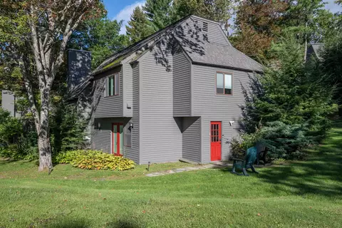 451 Williams Ln #4, Hartford, VT 05059