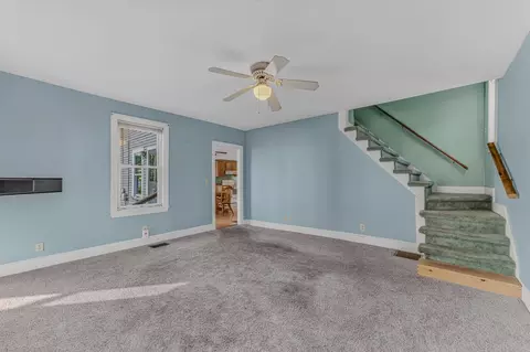 Living - 51 School St, Lisbon, NH 03585 photo 3 of 4