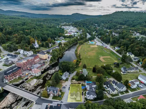 View/Area - 51 School St, Lisbon, NH 03585 photo 1 of 14