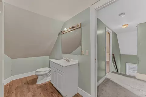 Entry Way - 51 School St, Lisbon, NH 03585 photo 1 of 2