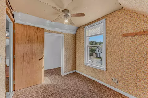 Bedroom - 51 School St, Lisbon, NH 03585 photo 6 of 9