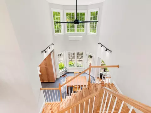 Entry Way - 747 Terrace Dr, Williston, VT 05495 photo 4 of 6