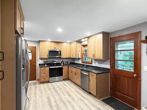 Kitchen - 224 Goboro Rd, Epsom, NH 03234 photo 2 of 5