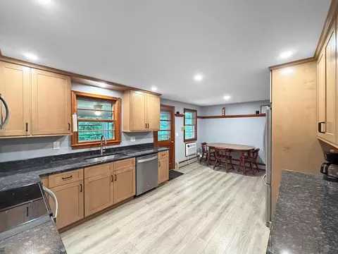 Kitchen - 224 Goboro Rd, Epsom, NH 03234 photo 4 of 5