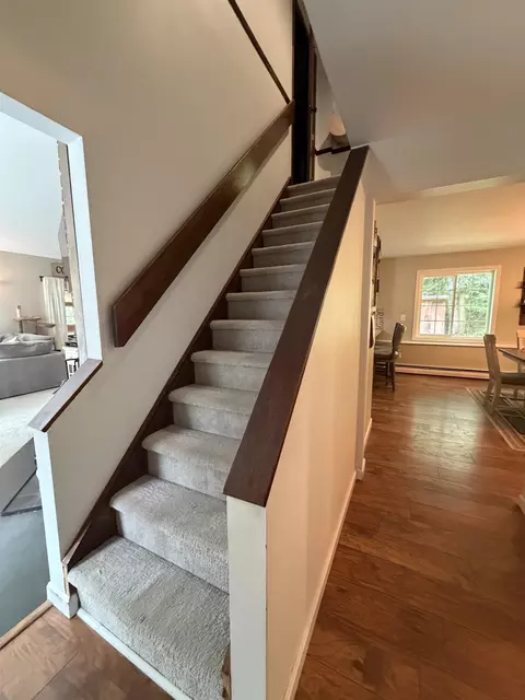Entry Way - 46 Foothills Dr, Jericho, VT 05465 photo 2 of 3