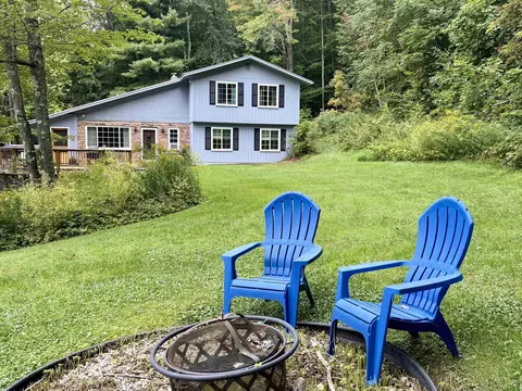 Exterior - 46 Foothills Dr, Jericho, VT 05465 photo 7 of 13