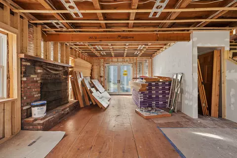 Entry Way - 94 Foundry Rd, Tunbridge, VT 05077 photo 3 of 5