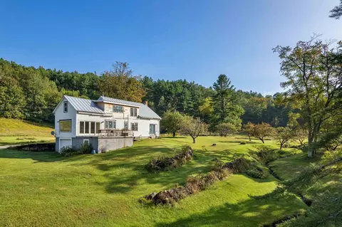 Exterior - 94 Foundry Rd, Tunbridge, VT 05077 photo 5 of 6