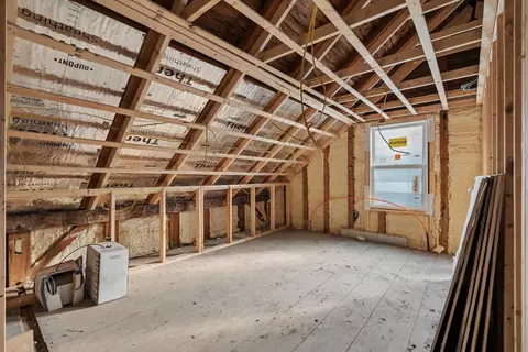 Bedroom - 94 Foundry Rd, Tunbridge, VT 05077 photo 2 of 2