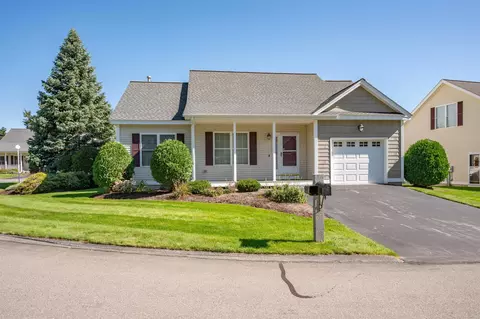 2 Usher Ln, Merrimack, NH 03054