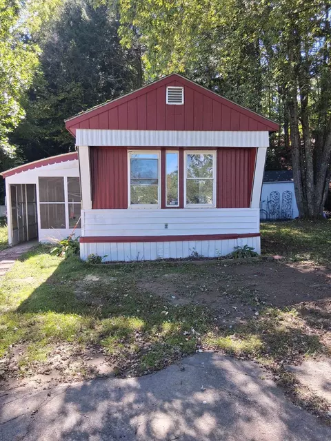 30 Finch St, Keene, NH 03431