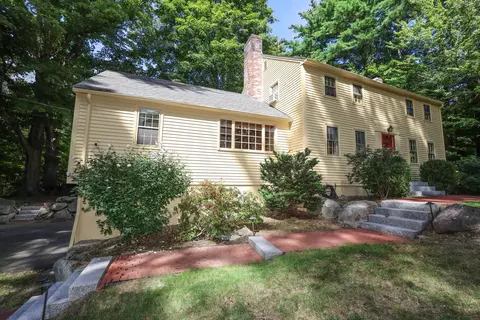 Exterior - 5 Runawit Rd, Exeter, NH 03833 photo 12 of 18