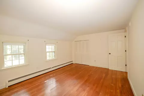 Bedroom - 5 Runawit Rd, Exeter, NH 03833 photo 7 of 9