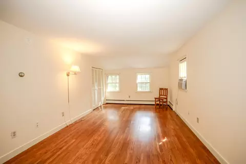 Bedroom - 5 Runawit Rd, Exeter, NH 03833 photo 5 of 9
