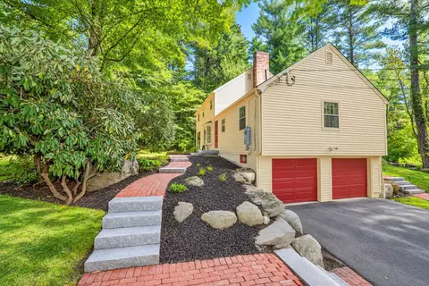 Exterior - 5 Runawit Rd, Exeter, NH 03833 photo 11 of 18