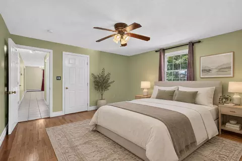 Bedroom - 454 E Dunbarton Rd, Goffstown, NH 03045 photo 5 of 5