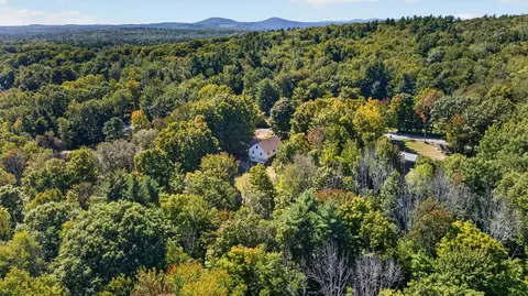 View/Area - 454 E Dunbarton Rd, Goffstown, NH 03045 photo 2 of 2