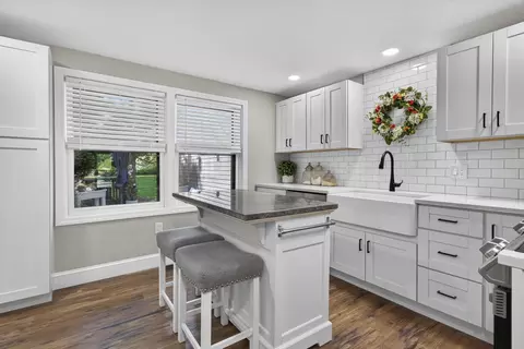 Kitchen - 28 Stacey Cir, Windham, NH 03087 photo 1 of 4