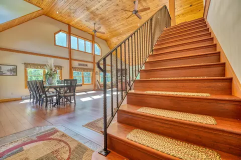 Entry Way - 820 Main St, Andover, NH 03216 photo 8 of 13